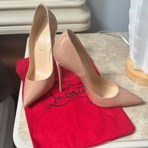 So Kate 120 Christian Louboutin Nude Patent Leather Pumps